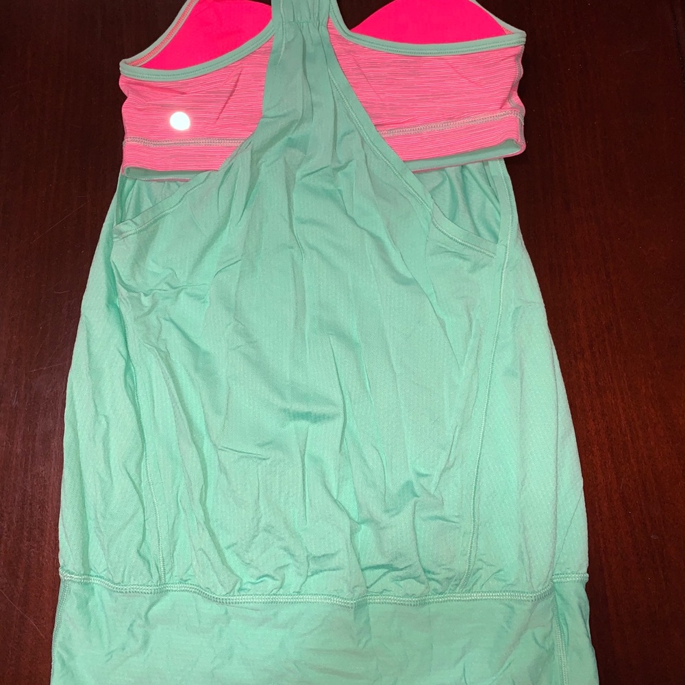 Lululemon tank top